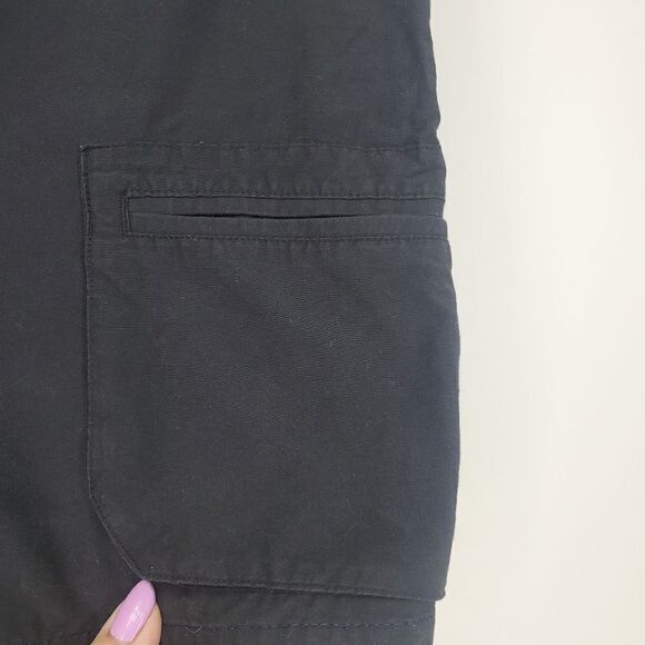 Columbia Women's Black Shorts With Front Waist Tie, Pockets, Back Zipper Pocket - Picture 6 of 7